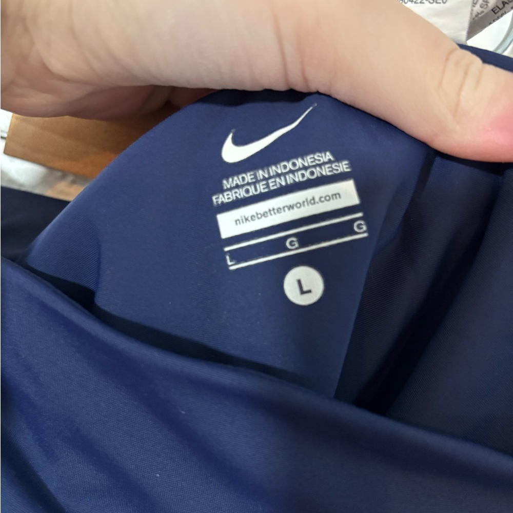 Nike Dark Blue Sports Skirt with underwear - Picture 4 of 4